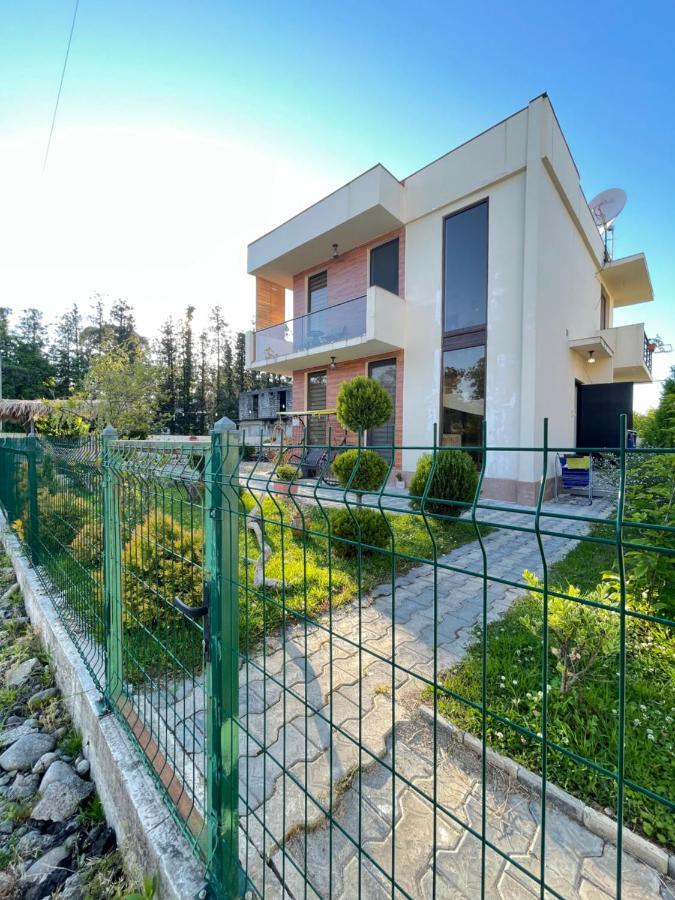 Lovely Villa Ureki Bagian luar foto